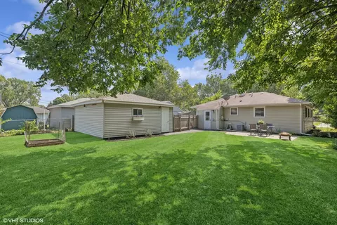 3606 Meadow Dr, Rolling Meadows, IL 60008 photo 19