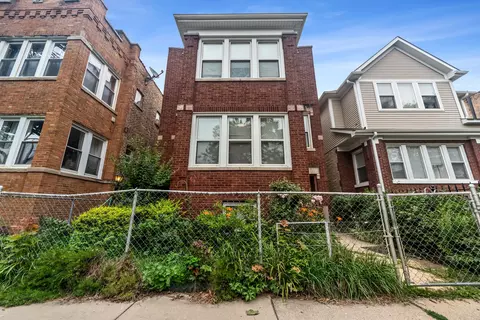 5017 N Sawyer Ave, Chicago, IL 60625
