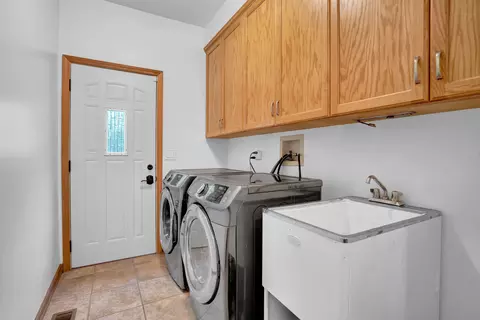 Other - 246 Hawk Hollow Dr, Bartlett, IL 60103 photo 5 of 7