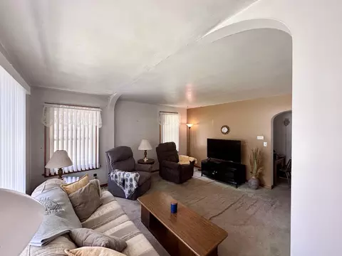 2027 10th St, Peru, IL 61354 photo 6