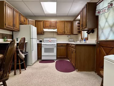 2027 10th St, Peru, IL 61354 photo 4