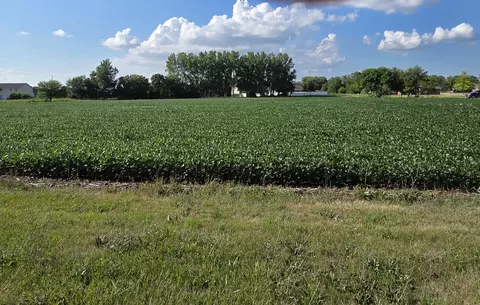 580 W Walnut St, Oglesby, IL 61348