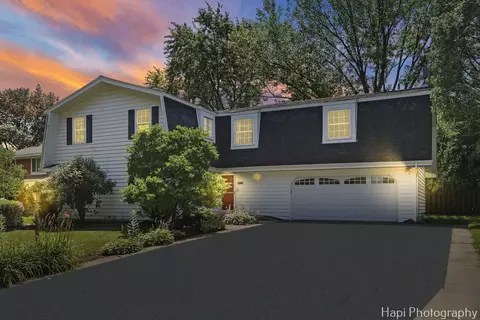 401 High Rd, Cary, IL 60013