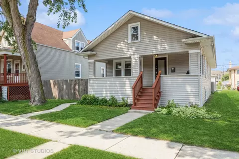 3710 Prairie Ave, Brookfield, IL 60513