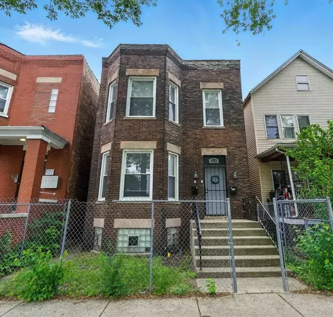 8234 S Exchange Ave, Chicago, IL 60617