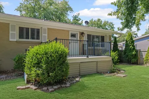 Exterior - 109 W Fillmore St, Philo, IL 61864 photo 2 of 10
