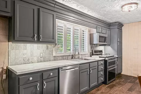 Kitchen - 109 W Fillmore St, Philo, IL 61864 photo 2 of 6