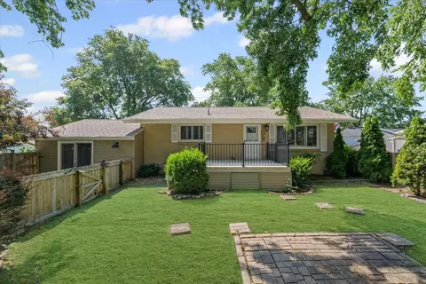 Exterior - 109 W Fillmore St, Philo, IL 61864 photo 3 of 10