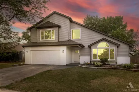 17710 Presidents Dr, Homewood, IL 60430