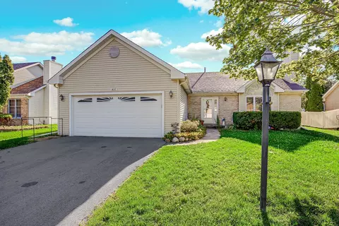 837 Dorsetshire Dr, Crete, IL 60417