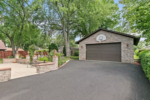 385 Illinois Blvd, Hoffman Estates, IL 60169 photo 26