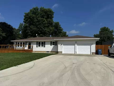 301 Washington Ave, Arlington, IL 61312