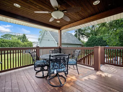 Exterior - 115 S Pick Ave, Elmhurst, IL 60126 photo 3 of 8