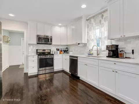 Kitchen - 115 S Pick Ave, Elmhurst, IL 60126 photo 3 of 3