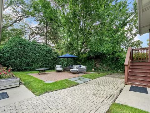 Exterior - 115 S Pick Ave, Elmhurst, IL 60126 photo 7 of 8