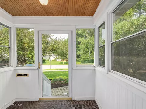 Exterior - 115 S Pick Ave, Elmhurst, IL 60126 photo 2 of 8