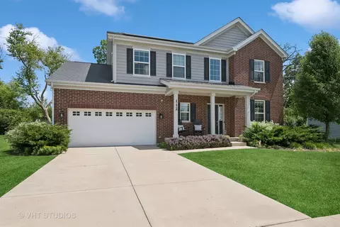 112 Flint Creek Ct, Hawthorn Woods, IL 60047