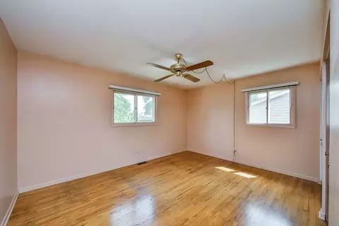 Bedroom - Undisclosed, Addison, IL 60101 photo 3 of 3