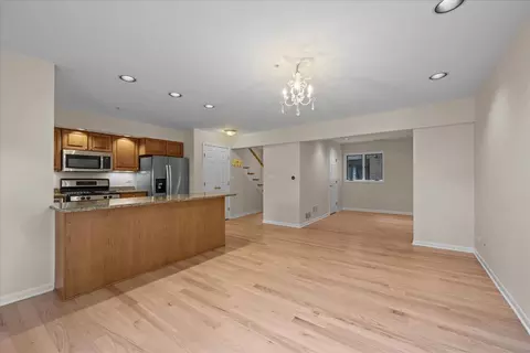 62 E Center Ave, Lake Bluff, IL 60044 photo 6