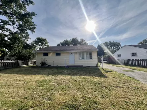 1424 Mather Dr, Rantoul, IL 61866