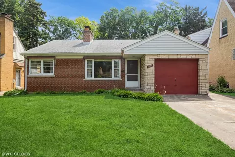 1535 Good Ave, Park Ridge, IL 60068