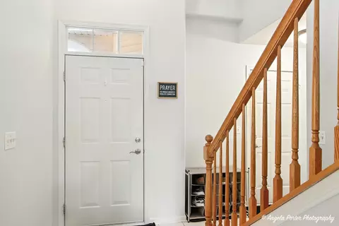 2965 Talaga Dr, Algonquin, IL 60102 photo 2
