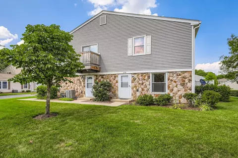 278 Nantucket Hbr #0, Schaumburg, IL 60193