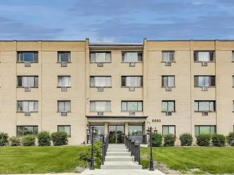 6660 S Brainard Ave #103, Countryside, IL 60525