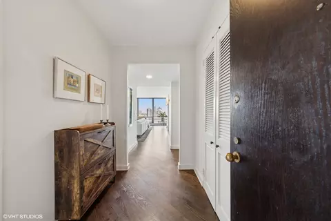 100 E Bellevue Pl #24E, Chicago, IL 60611 photo 4