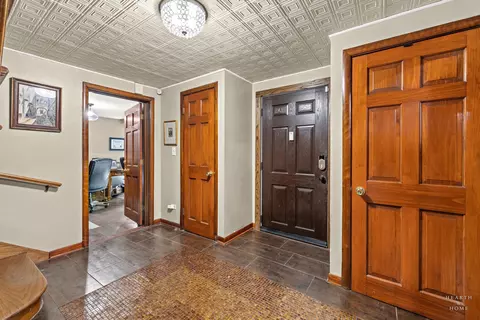 99 Lee Rd, Northbrook, IL 60062 photo 6