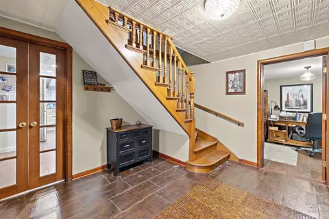 99 Lee Rd, Northbrook, IL 60062 photo 7