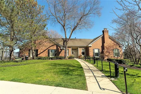 1606 Brittany Ct #B1, Wheeling, IL 60090 photo 27