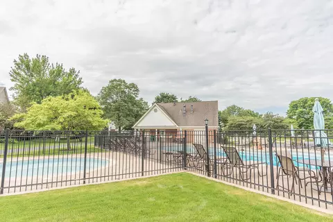 1606 Brittany Ct #B1, Wheeling, IL 60090 photo 23