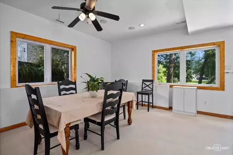 1527 N Harrison St, Algonquin, IL 60102 photo 11