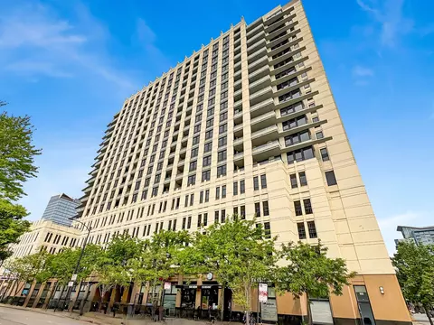 1255 S State St #1704, Chicago, IL 60605