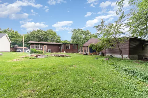 Exterior - 1420 Manhatas Trl, Algonquin, IL 60102 photo 3 of 4