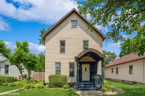 511 Irving St, Joliet, IL 60432