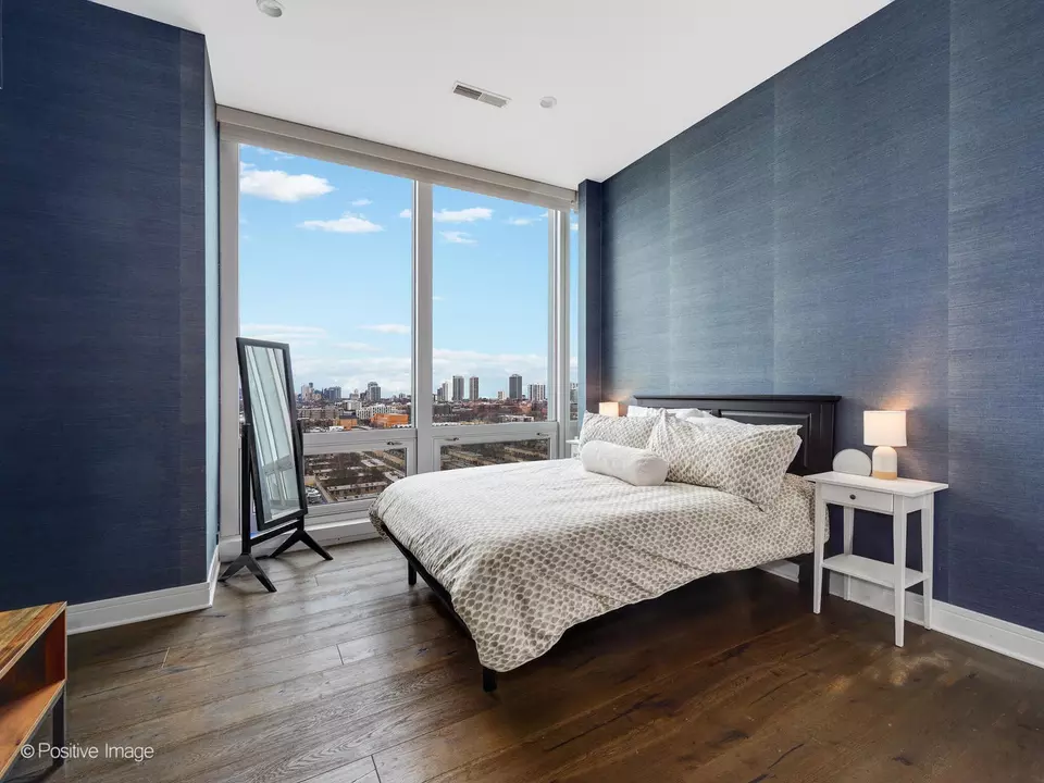 Bedroom - 500 W Superior St #1202, Chicago, IL 60654 photo 1 of 3