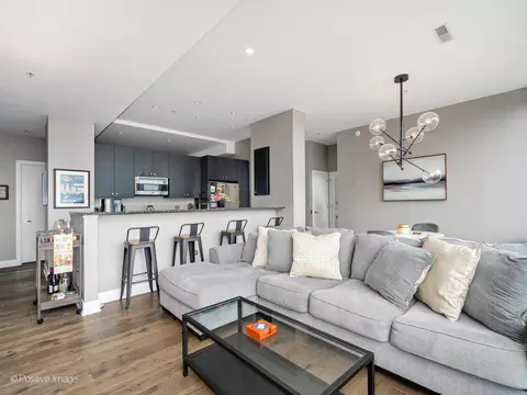 Living - 500 W Superior St #1202, Chicago, IL 60654 photo 1 of 3