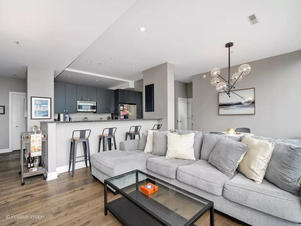 Living - 500 W Superior St #1202, Chicago, IL 60654 photo 1 of 3