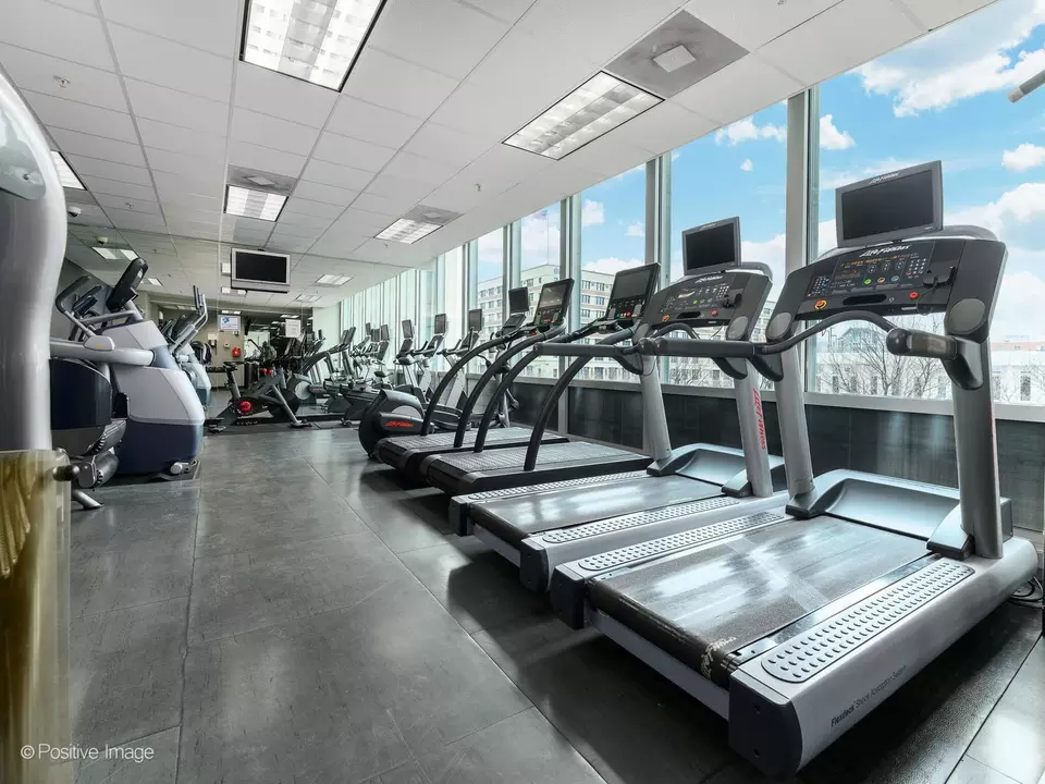 Other - 500 W Superior St #1202, Chicago, IL 60654 photo 4 of 5