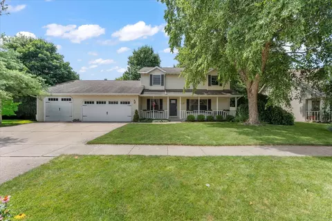 507 Northridge Dr, Mahomet, IL 61853