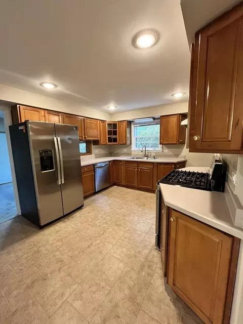 871 High St, Elgin, IL 60123 photo 13