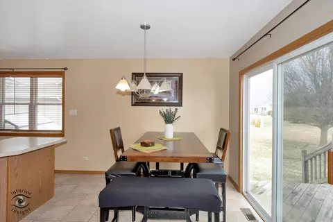 Dining - 325 Hunters Dr, Beecher, IL 60401 photo 1 of 2