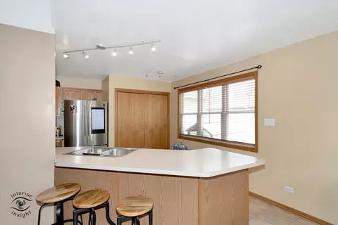 Kitchen - 325 Hunters Dr, Beecher, IL 60401 photo 1 of 4