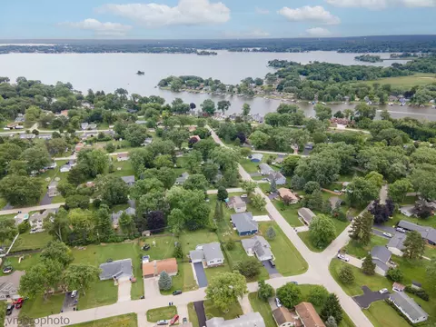 View/Area - 4402 Elmleaf Dr, Mchenry, IL 60051 photo 1 of 4