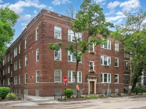 1103 W Wrightwood Ave #1, Chicago, IL 60614