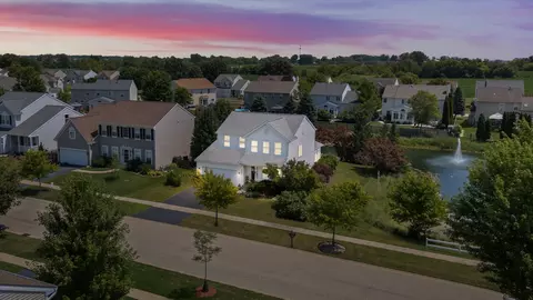 View/Area - 31577 N Clearwater Dr, Lakemoor, IL 60051 photo 1 of 7