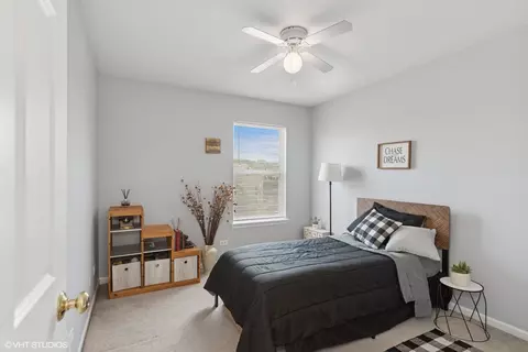 Bedroom - 31577 N Clearwater Dr, Lakemoor, IL 60051 photo 1 of 2