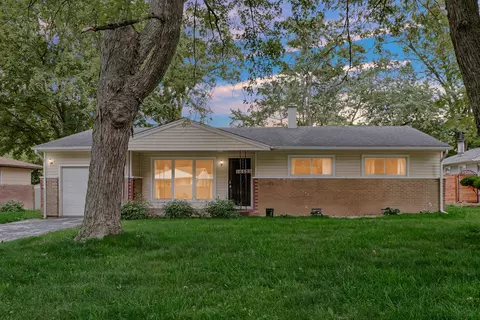 Exterior - 16623 Spaulding Ave, Markham, IL 60428 photo 2 of 8
